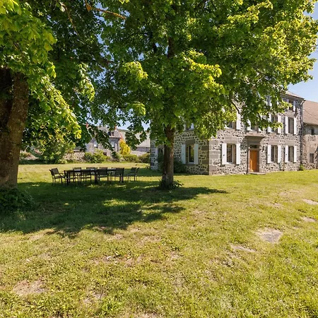 Vakantiehuis Le Domaine Du Rocher - Pour 12 Avec Grand Jardin *